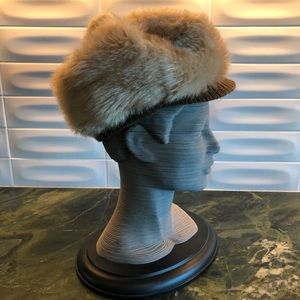 Faux fur vintage 70s hat